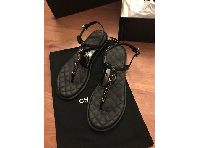 Chanel Sandalen Schwarz - Ansicht 4