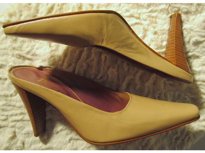 Autre Marque Muli Petra in pelle beige - vista 9