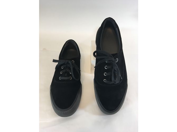 Baskets Lanvin en daim noir - vue 2