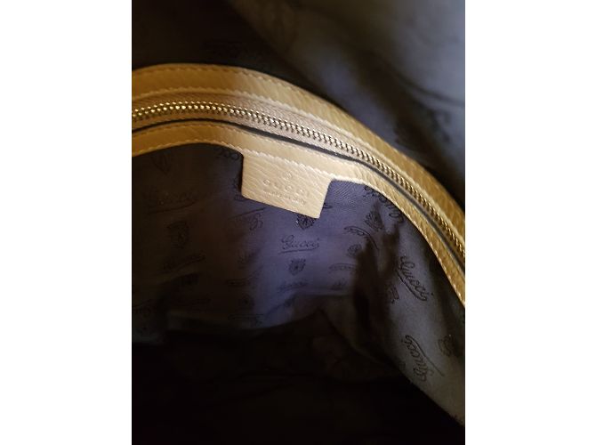 Borsa Gucci in pelle di cervo color caramello - vista 5