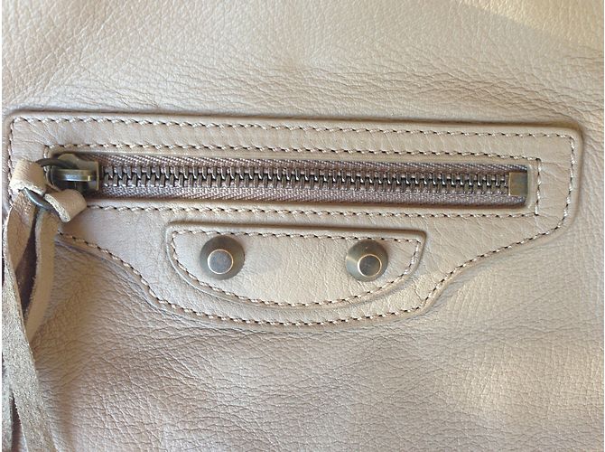 Borsa Balenciaga in pelle color ebano - vista 3