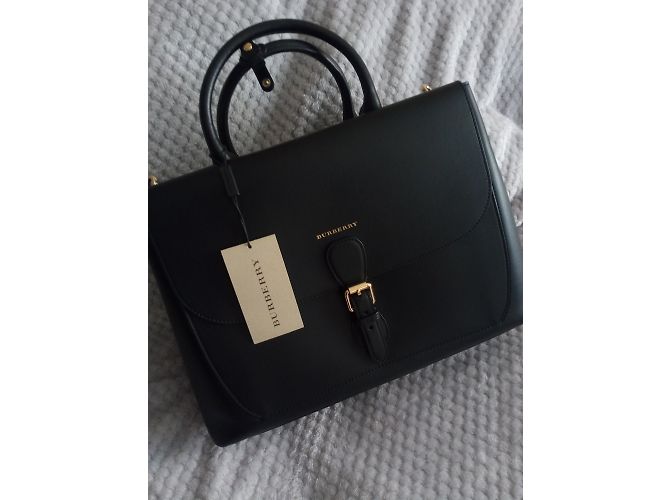 Bolsa de alforje em couro grande assinada da Burberry em preto - vista 12