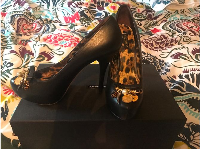 Décolleté nere in pelle Dolce & Gabbana 37IT Nero - vista 3