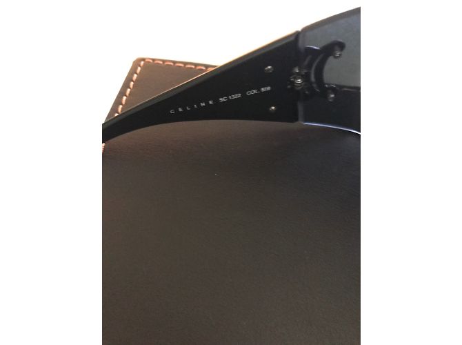 Lunettes de soleil Céline noires en plastique - vue 8