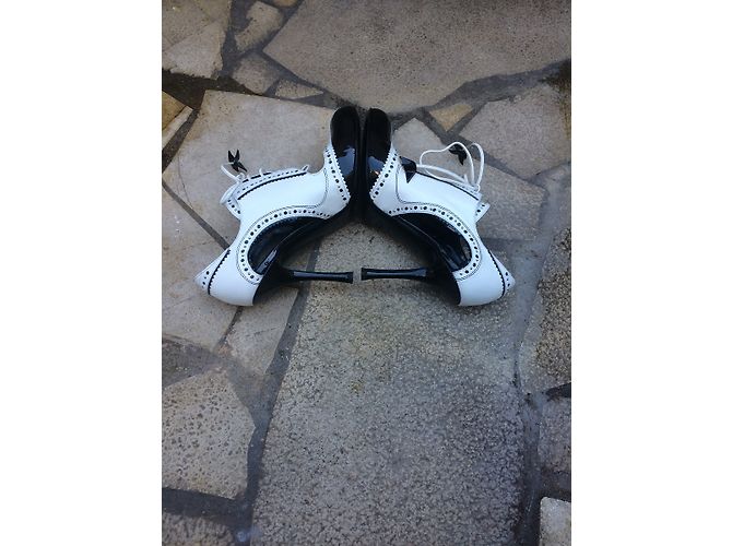 Dior Heels - view 5