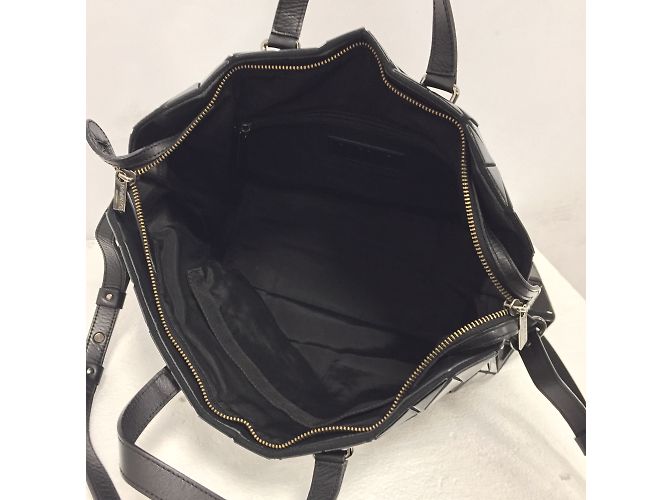 Issey Miyake Bao Bao ventiquattrore - vista 10