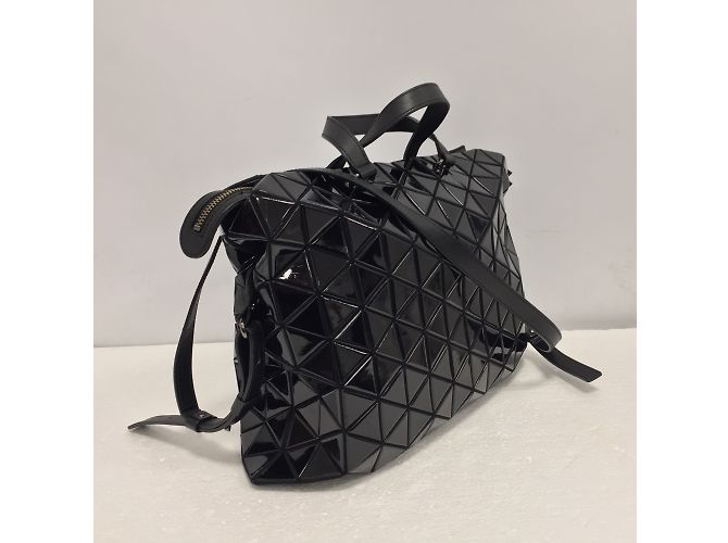 Issey Miyake Bao Bao ventiquattrore - vista 4