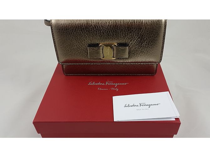 Salvatore Ferragamo Saco de grafite Ferragamo Mini Vara - vista 12
