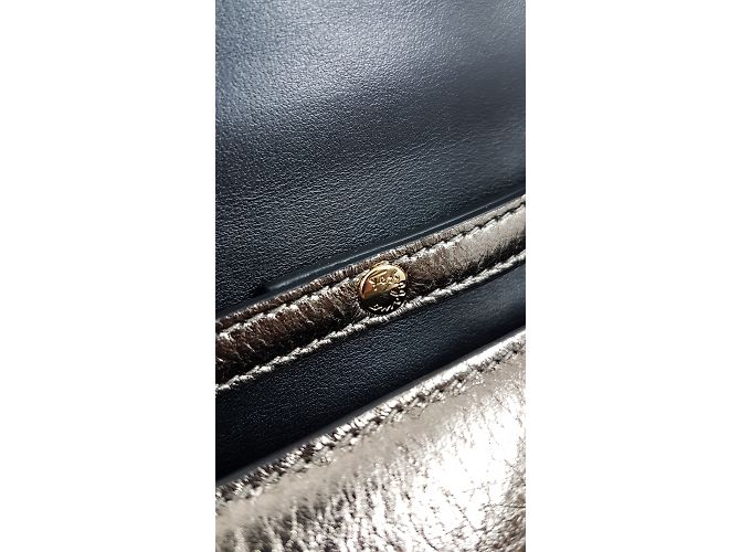 Salvatore Ferragamo Saco de grafite Ferragamo Mini Vara - vista 9