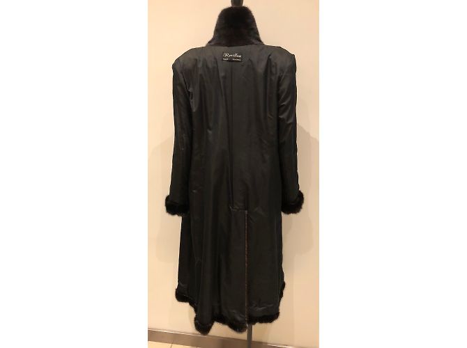 Revillon Cappotti, Cappotti Nero - vista 4