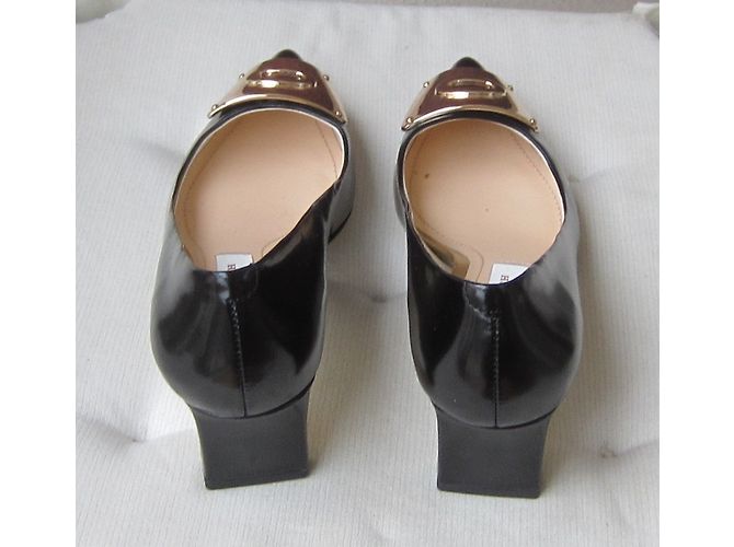Coach Heels - view 7