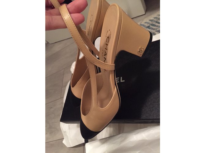 Slingback Chanel Noir Beige - vue 6