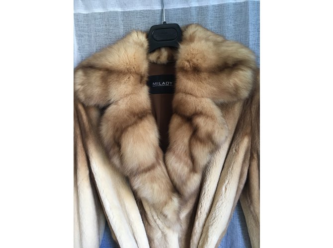 Milady Abrigos, Ropa de calle Beige - vista 3