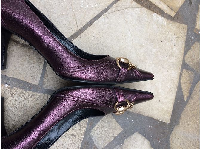 Gucci Heels - view 11