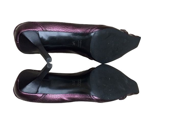 Gucci Heels - view 2