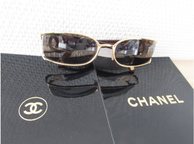 Chanel Occhiali da sole D'oro Marrone chiaro - vista 16