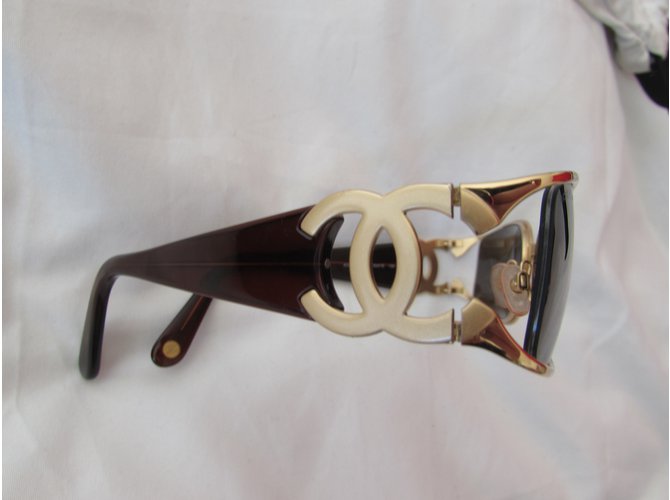 Chanel Occhiali da sole D'oro Marrone chiaro - vista 4