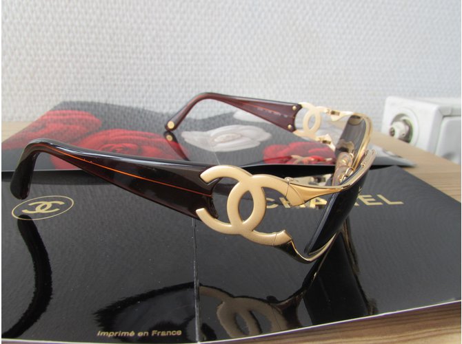 Chanel Occhiali da sole D'oro Marrone chiaro - vista 9