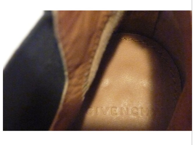 Stivaletti Givenchy in pelle nera Nero - vista 2