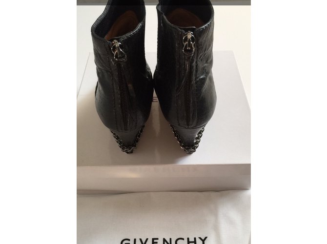 Stivaletti Givenchy in pelle nera Nero - vista 6