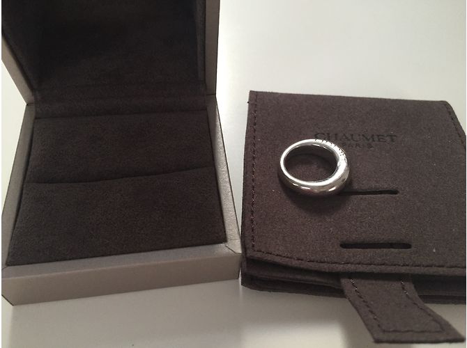 Superbe Jonc CHAUMET en or blanc 750/1000 Taille 53 parfait état - vue 8