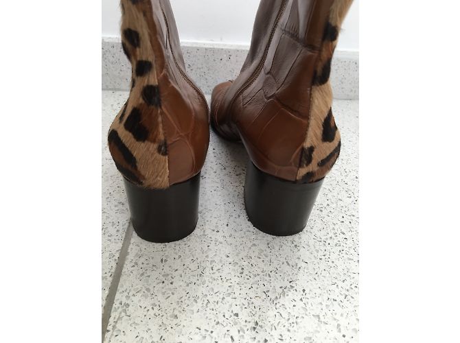 Braccialini Leather Ankle Boots Caramel Leopard Print 39 - view 3