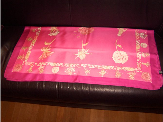 Autre Marque Sciarpa di seta rosa 90x90 cm - vista 4
