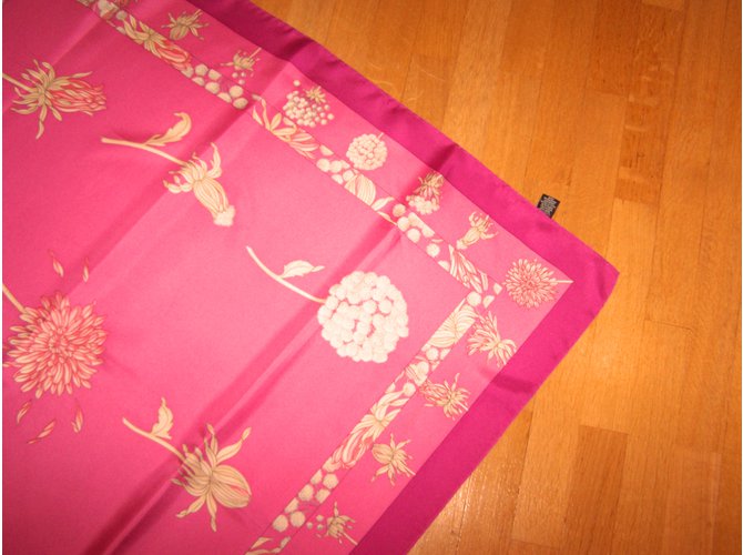 Autre Marque Sciarpa di seta rosa 90x90 cm - vista 5