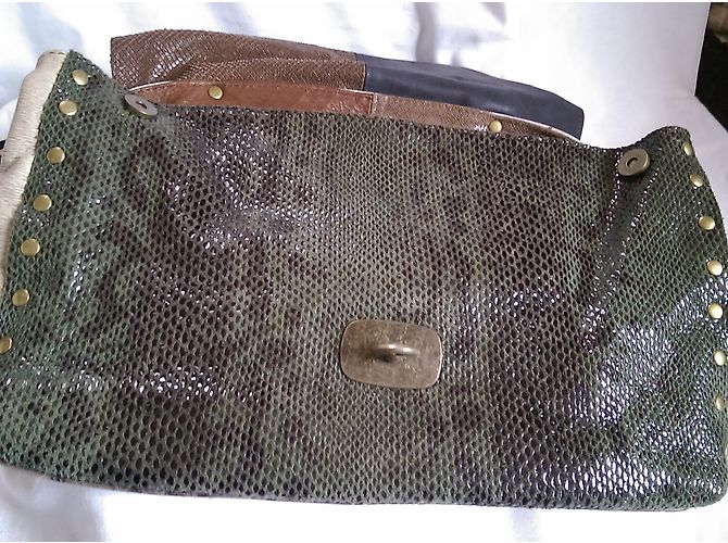 Autre Marque Ebarrito Bombon Handbag - vista 16
