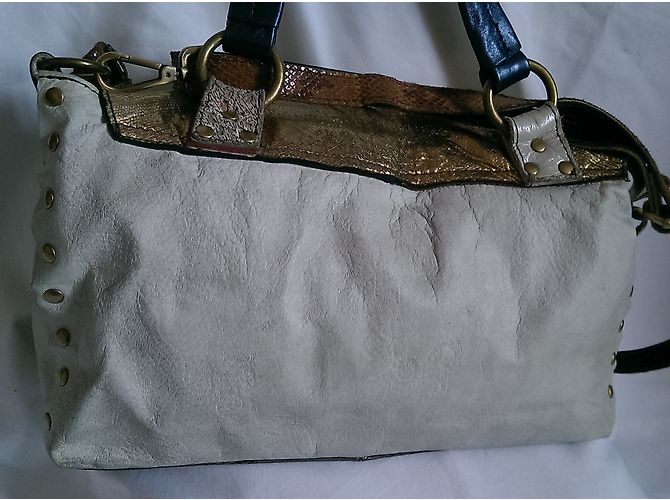 Autre Marque Ebarrito Bombon Handbag - vista 3