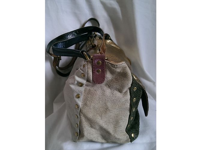 Autre Marque Ebarrito Bombon Handbag - vista 6