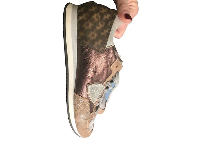 Philippe Model Sneaker aus silbernem Leder - Ansicht 2