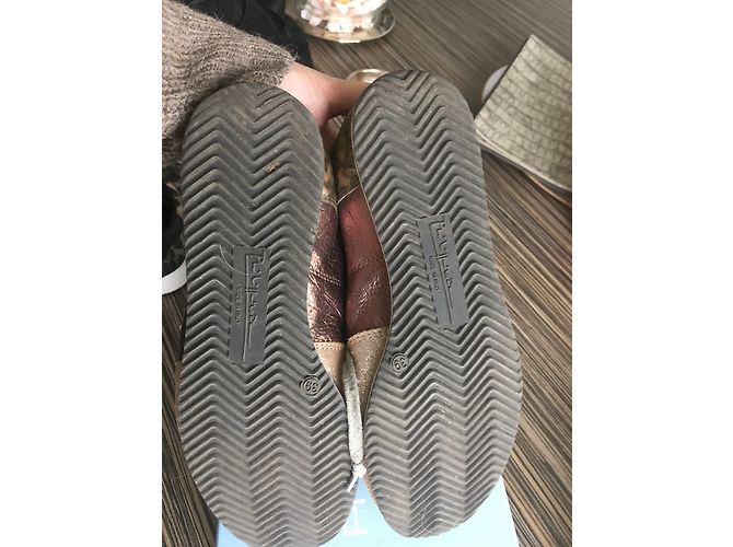 Philippe Model Sneaker aus silbernem Leder - Ansicht 4