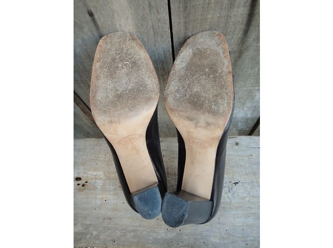 Tod's Pumps aus Leder Schwarz 9 cm Absatz - Ansicht 5