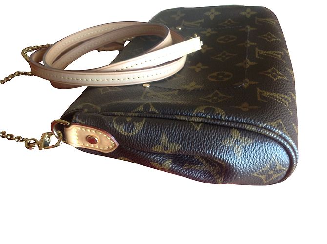 Louis Vuitton Favorite MM Marrone - vista 2