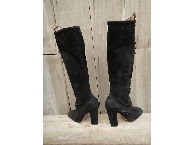 Alaïa Stiefel aus schwarzem Wildleder Größe 36 - Ansicht 7