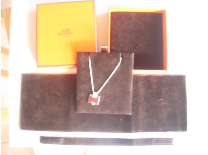 Colar com pingente H Hermès em aço prateado Prata - vista 3