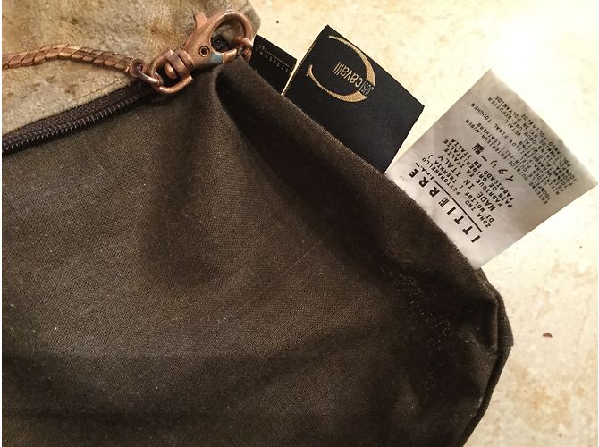 Bolsa Just Cavalli em camurça bege com detalhe Bugatti Swarovski - vista 5