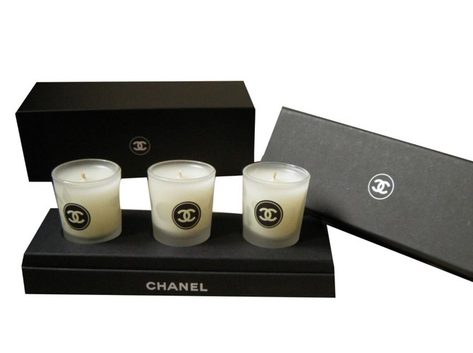 Chanel Set of 3 Scented Candles Black ref.62006 Joli Closet