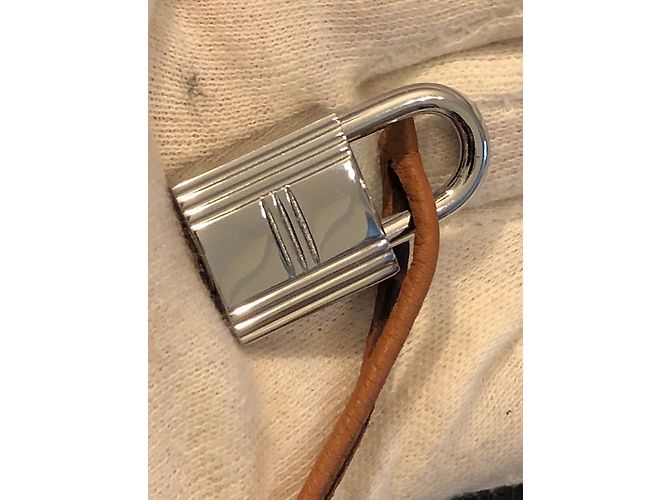 Hermès Clochette e armadietto - vista 6