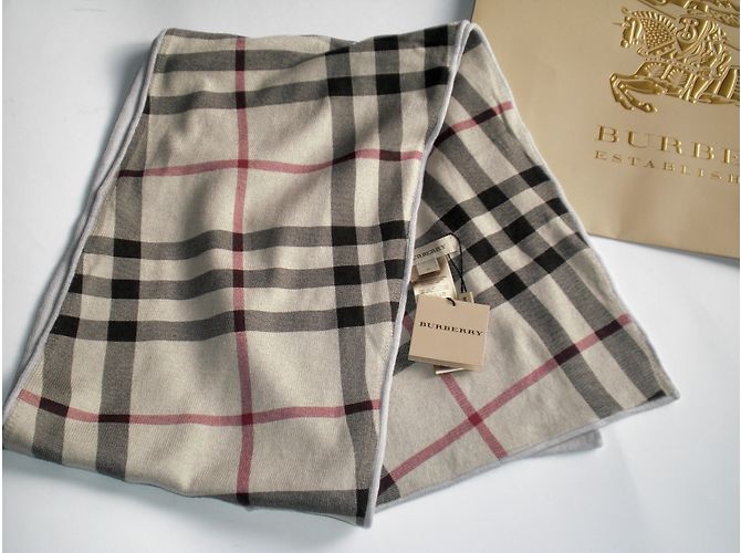Burberry Bufandas - vista 2