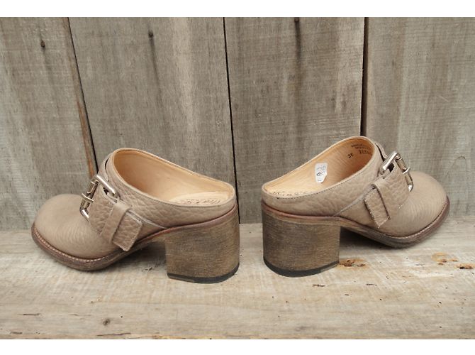 Sabots Free Lance en cuir beige 36 - vue 6