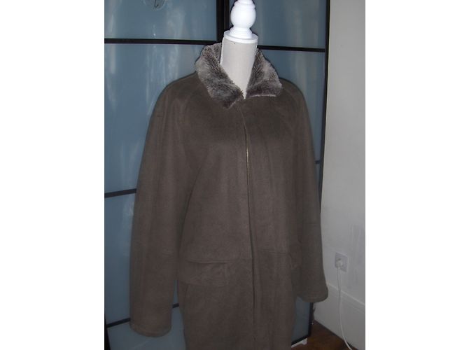 Autre Marque Brown Polyester Coat Size M - view 3