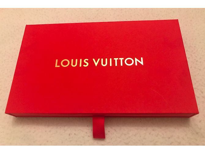 Louis Vuitton sobres rojos Roja - vista 4