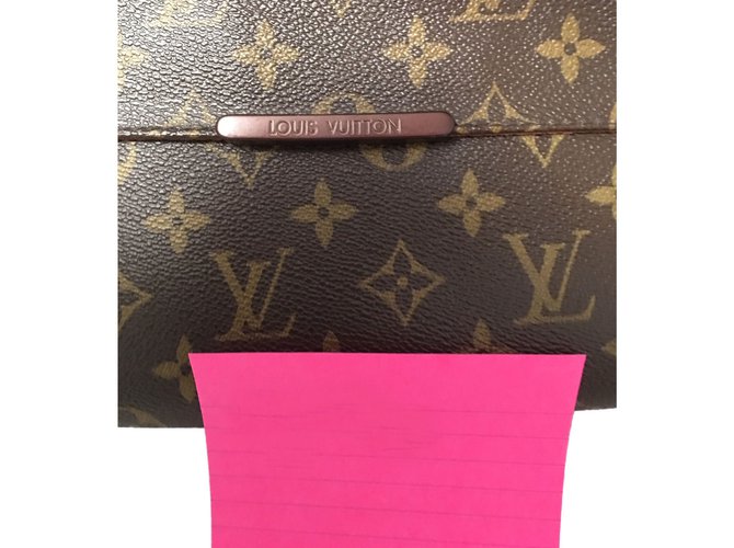 Louis Vuitton Messaggero Beaubourg Monogram Marrone - vista 7