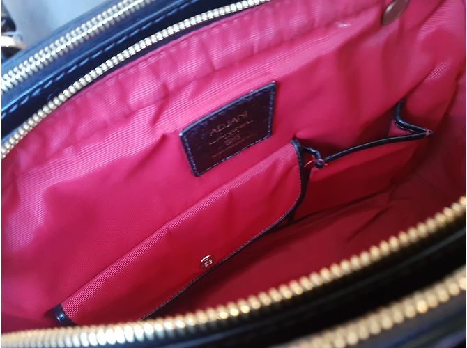 Borsa a mano Lancel Isabelle Adjani in pelle nera ed esotica Nero - vista 4