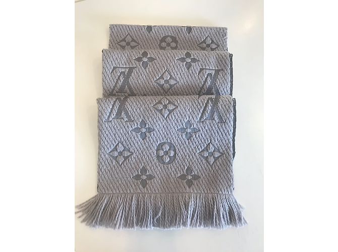 Louis Vuitton Schals Grau - Ansicht 3