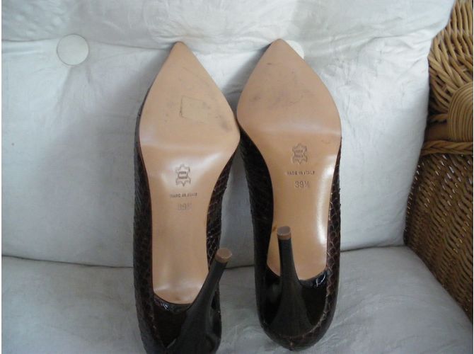 Autre Marque Python leather pumps dark brown 10.5 cm heel - view 4