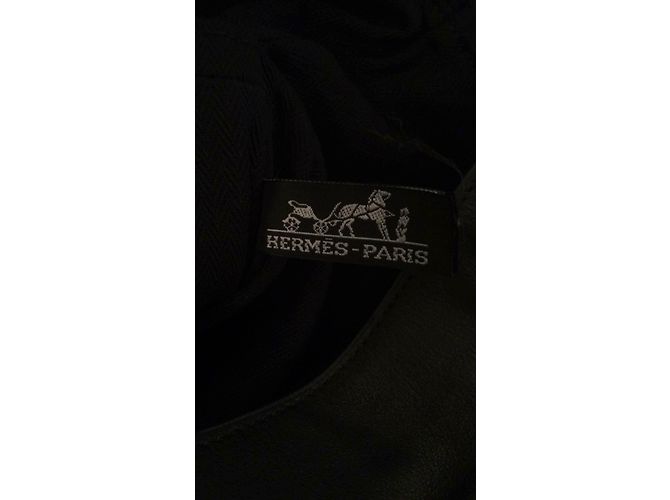 Borsa Hermès Caravan in pelle nera e tela Nero Arancione - vista 7