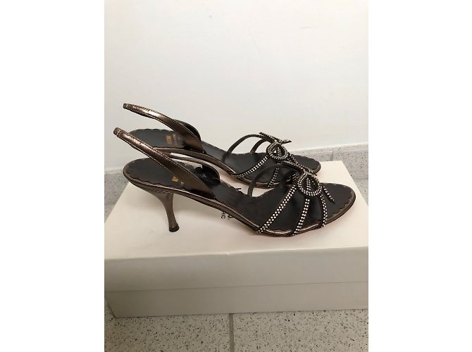 Sandali Moschino Cheap And Chic in Pelle Bronzo - vista 4